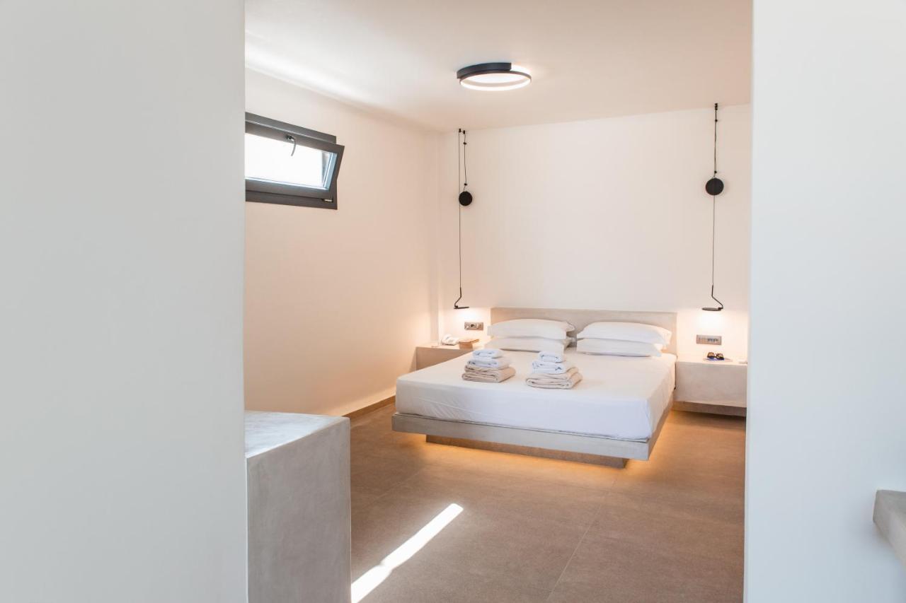 North Wind Luxury Suites Oía Dış mekan fotoğraf