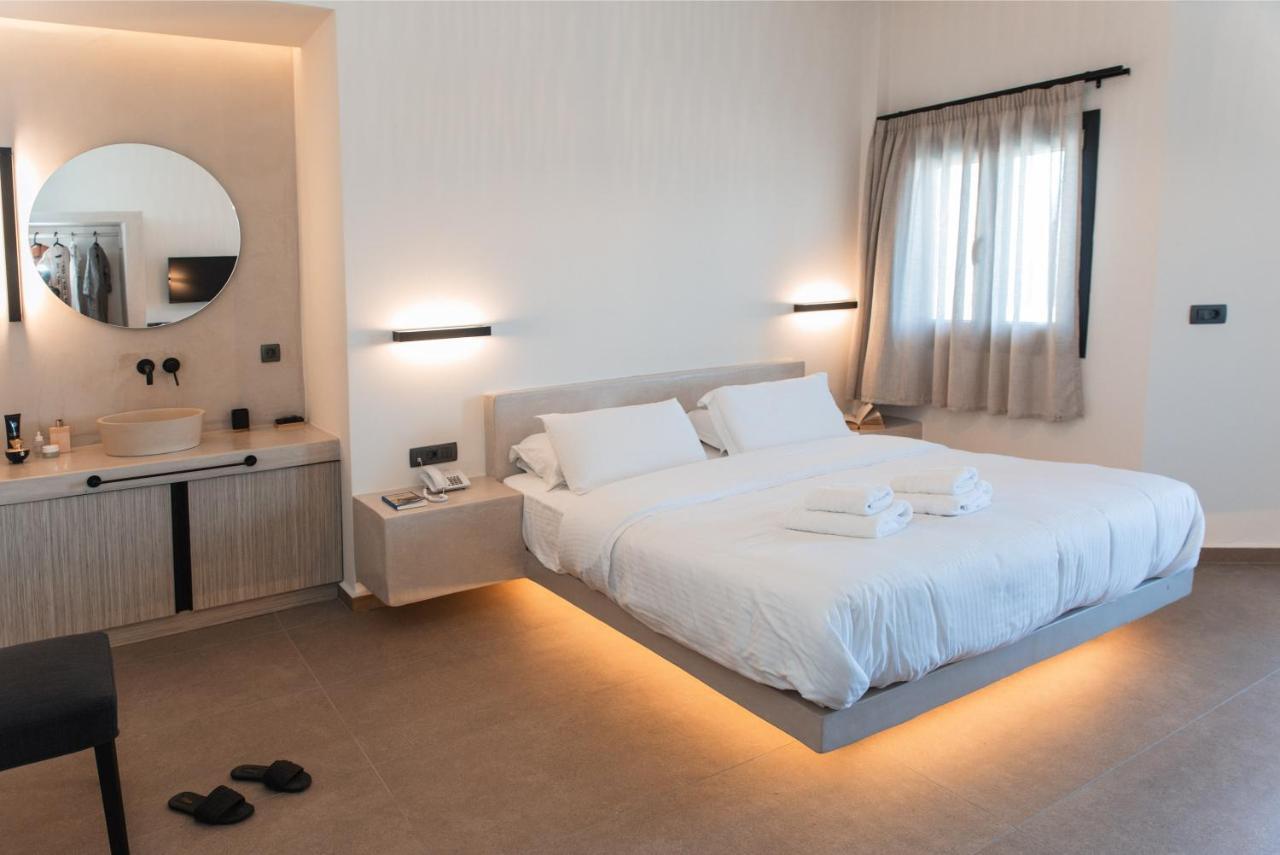 North Wind Luxury Suites Oía Dış mekan fotoğraf