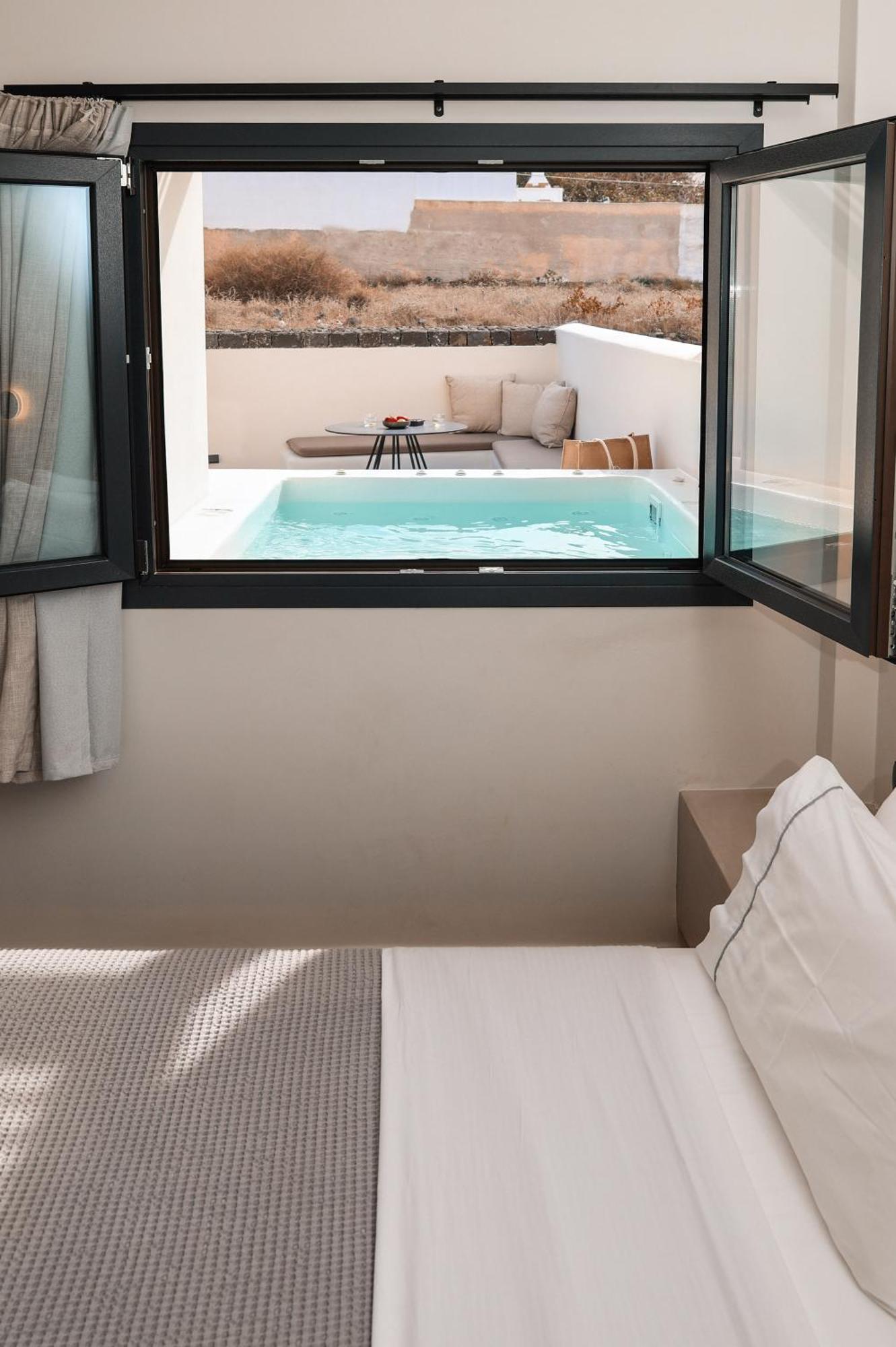 North Wind Luxury Suites Oía Dış mekan fotoğraf